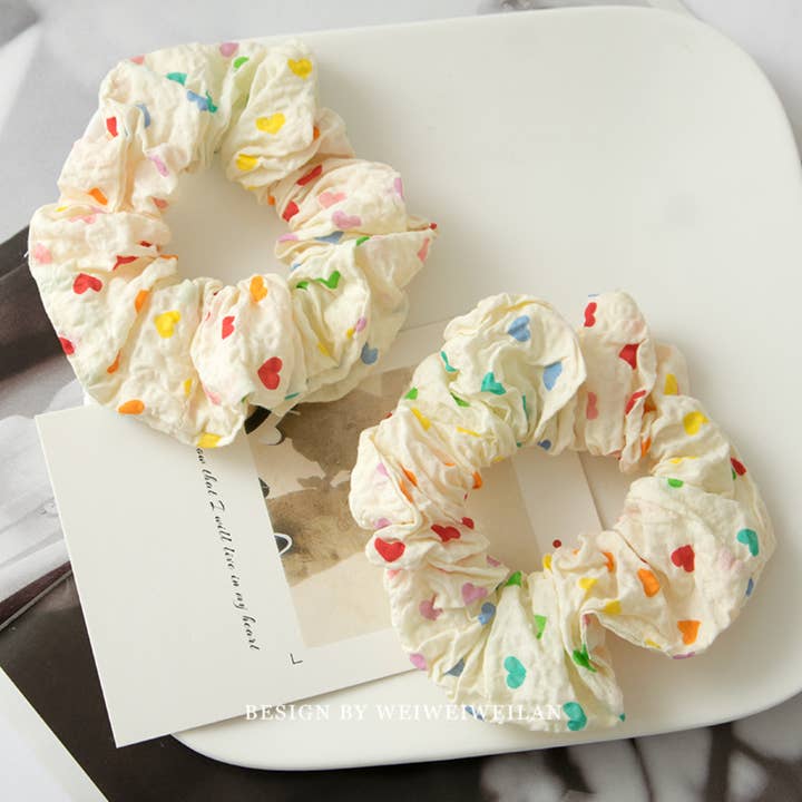 RainbowHeart HT5021 Rainbow Color Heart Design Scrunchie 1/unit for wholesale on Faire1