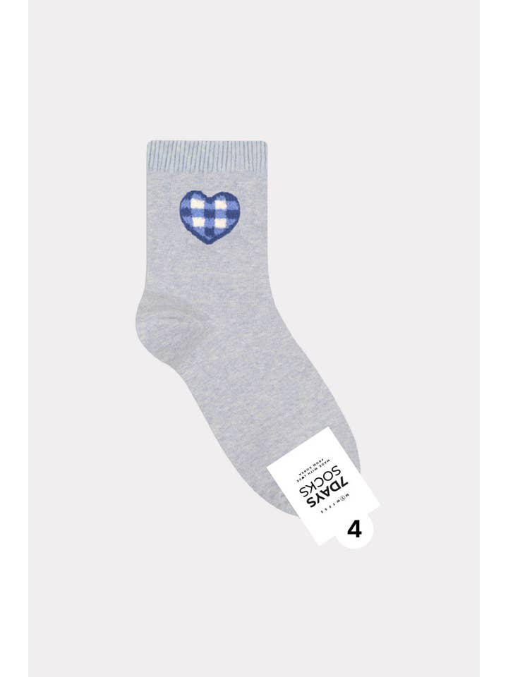 7DAYSSOCKS - Wholesale Socks - Women's - Women's Crew Heart Check Socks - Made in Korea3