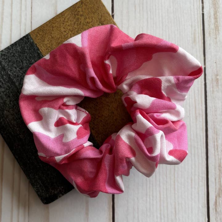 Pink Camo bomuld håndlavet scrunchie for engroshandel hos QuietJoy