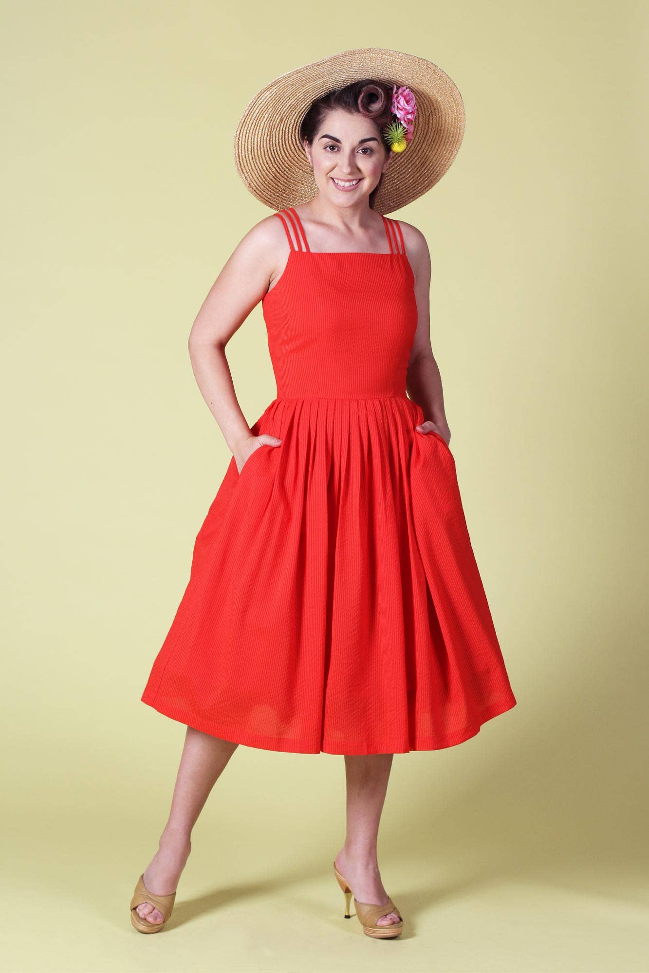 Red Tammy Circle-Kleid für Petite Größen für den Großhandel auf Faire4
