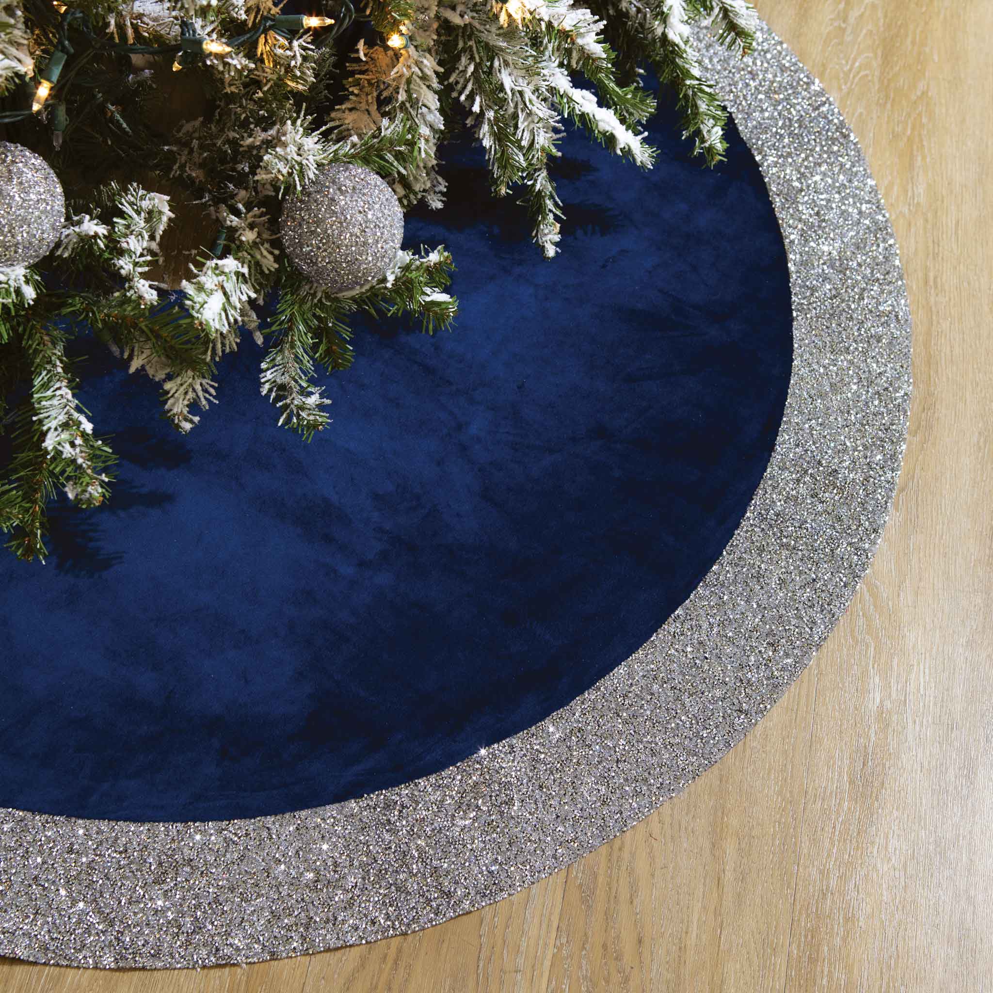 Sparkles Home - Wholesale Tree Skirt - Luminous Rhinestone Tree Skirt15