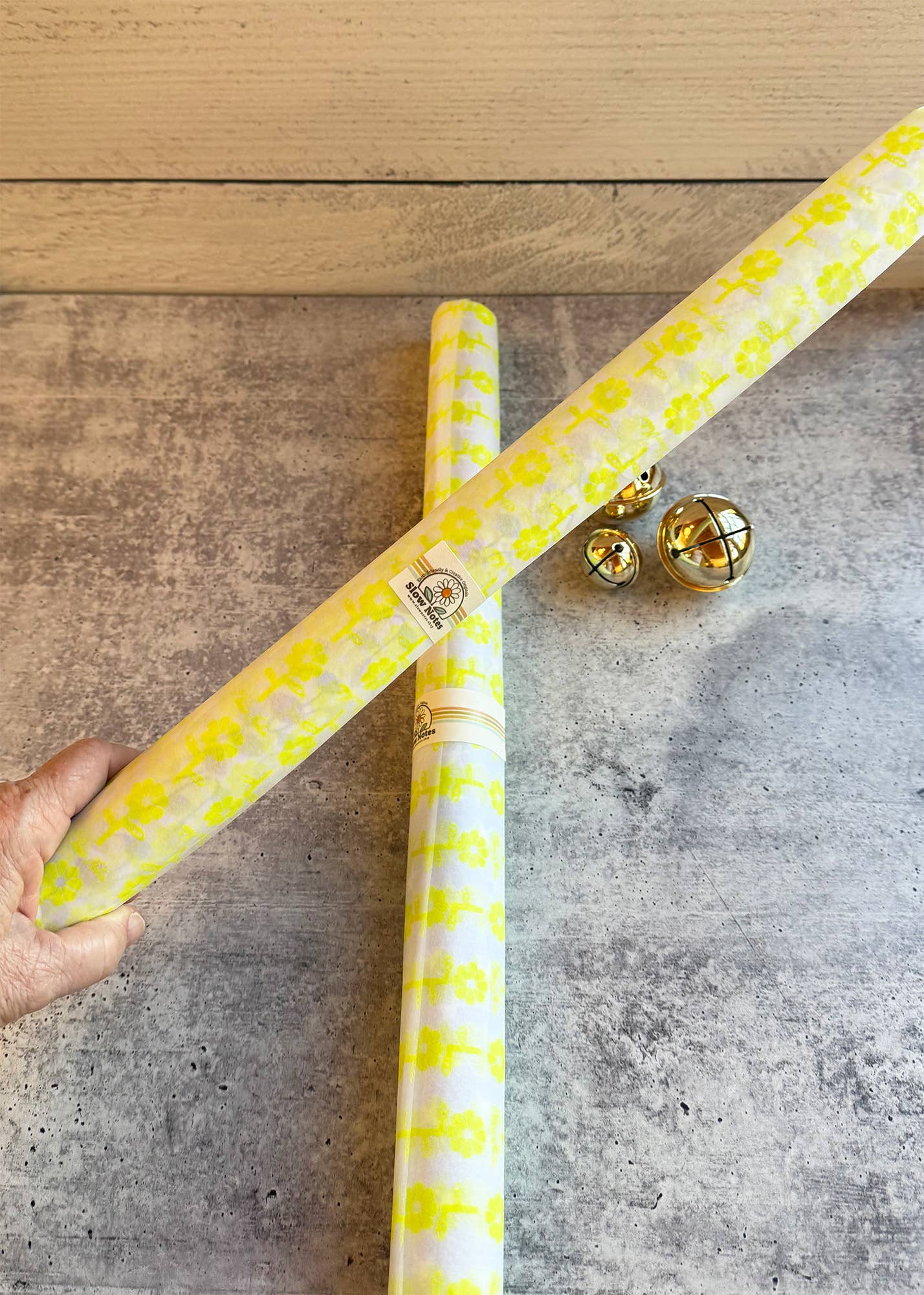 Slow Notes - Wholesale Flat Wrap - Retro Lights + Snowy Dots Double-Sided Wrapping Paper6