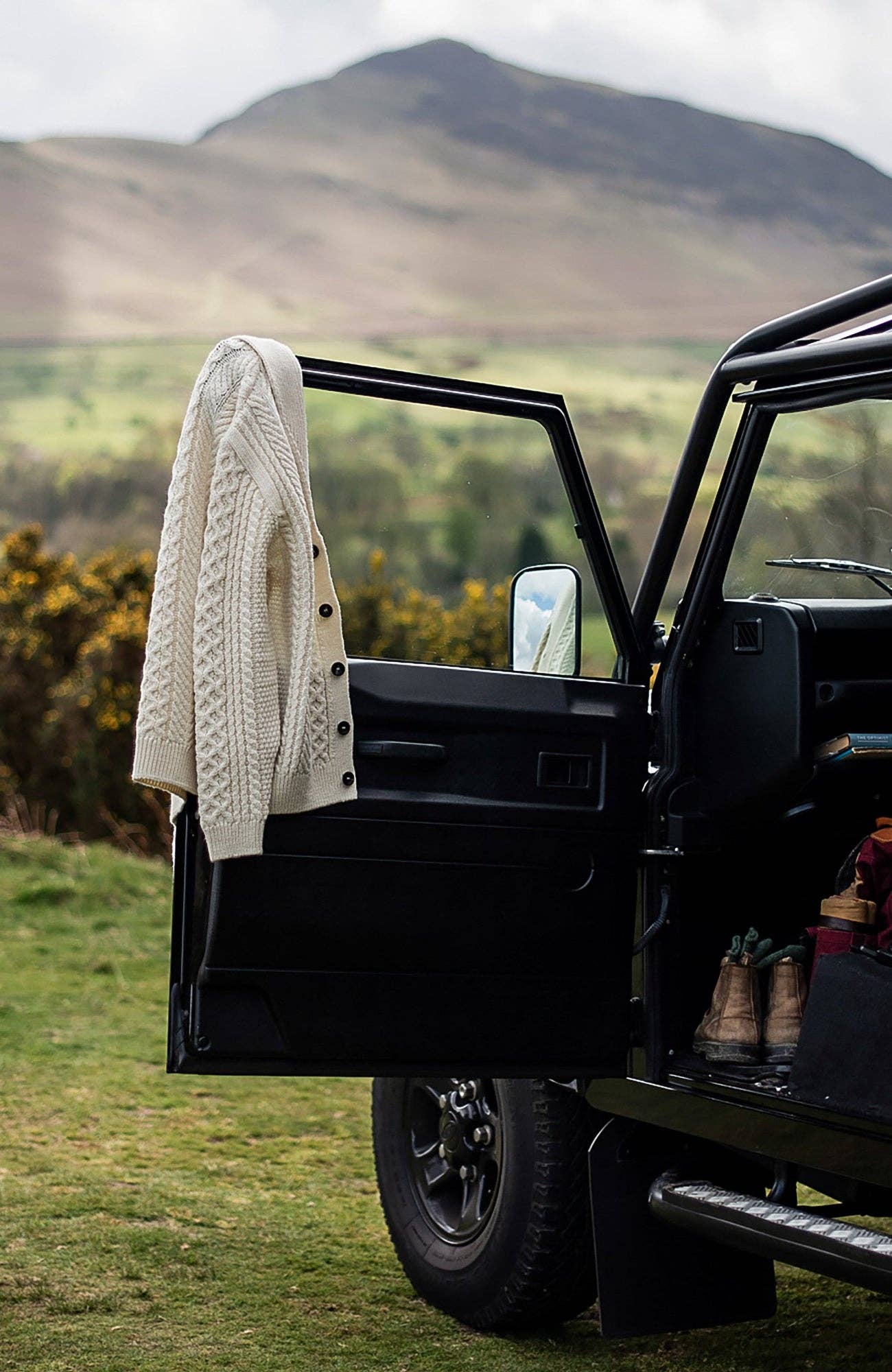 Paul James Knitwear - Wholesale Cardigan - Men's - Mens Chunky Merino Wool Shawl Collar Cable Cardigan15