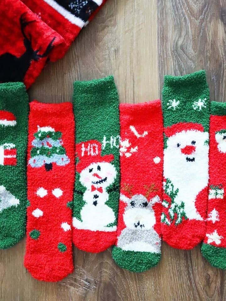 12 PAIRS CHRISTMAS FUZZY SOCKS SET for wholesale by Pink Irene Wholesale