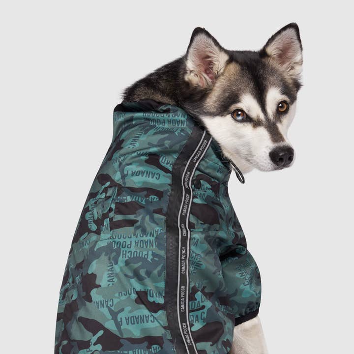 Canada Pooch – wholesale Overall
- Katt och hund – The Slush Suit – hundoverall10