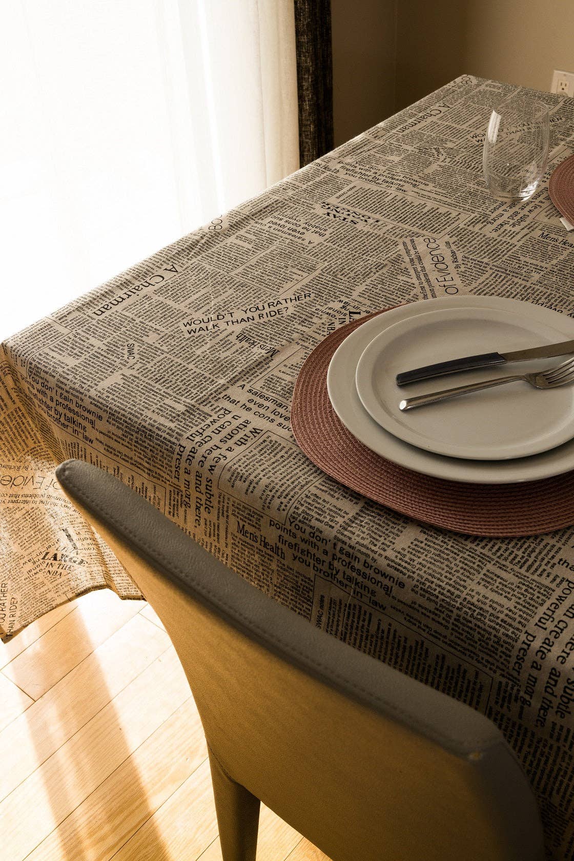 Casa Mia - Wholesale Tablecloth - Printed Tablecloth Newspaper Style Design1