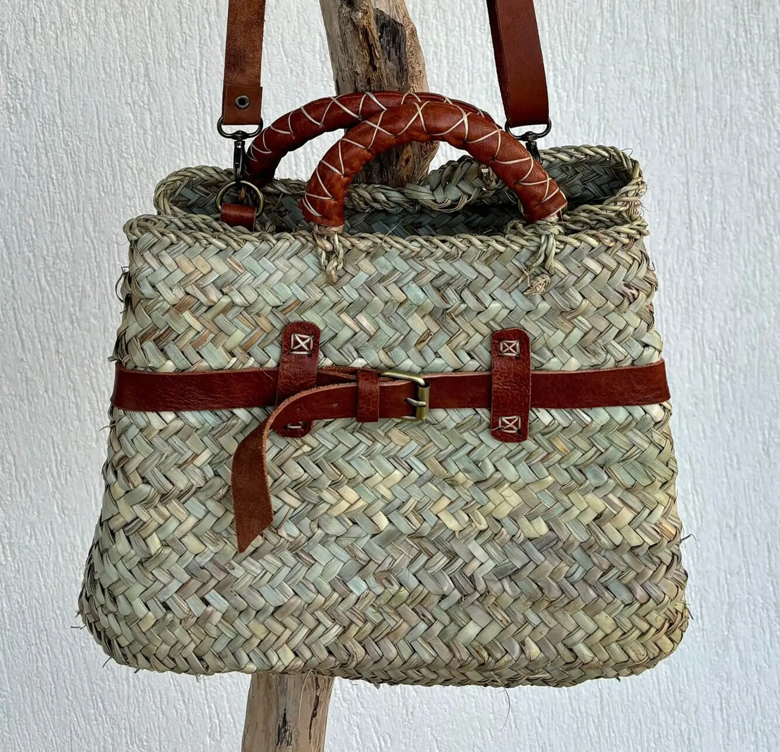 DarKech - Wholesale Beach Bag - Handmade French Baskets with Leather Straps Straw Basket Bag3