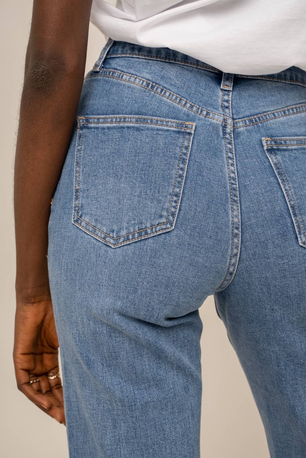 Oraije Paris – Großhandel Jeans – Damen – Solange gerade geschnittene Jeans31