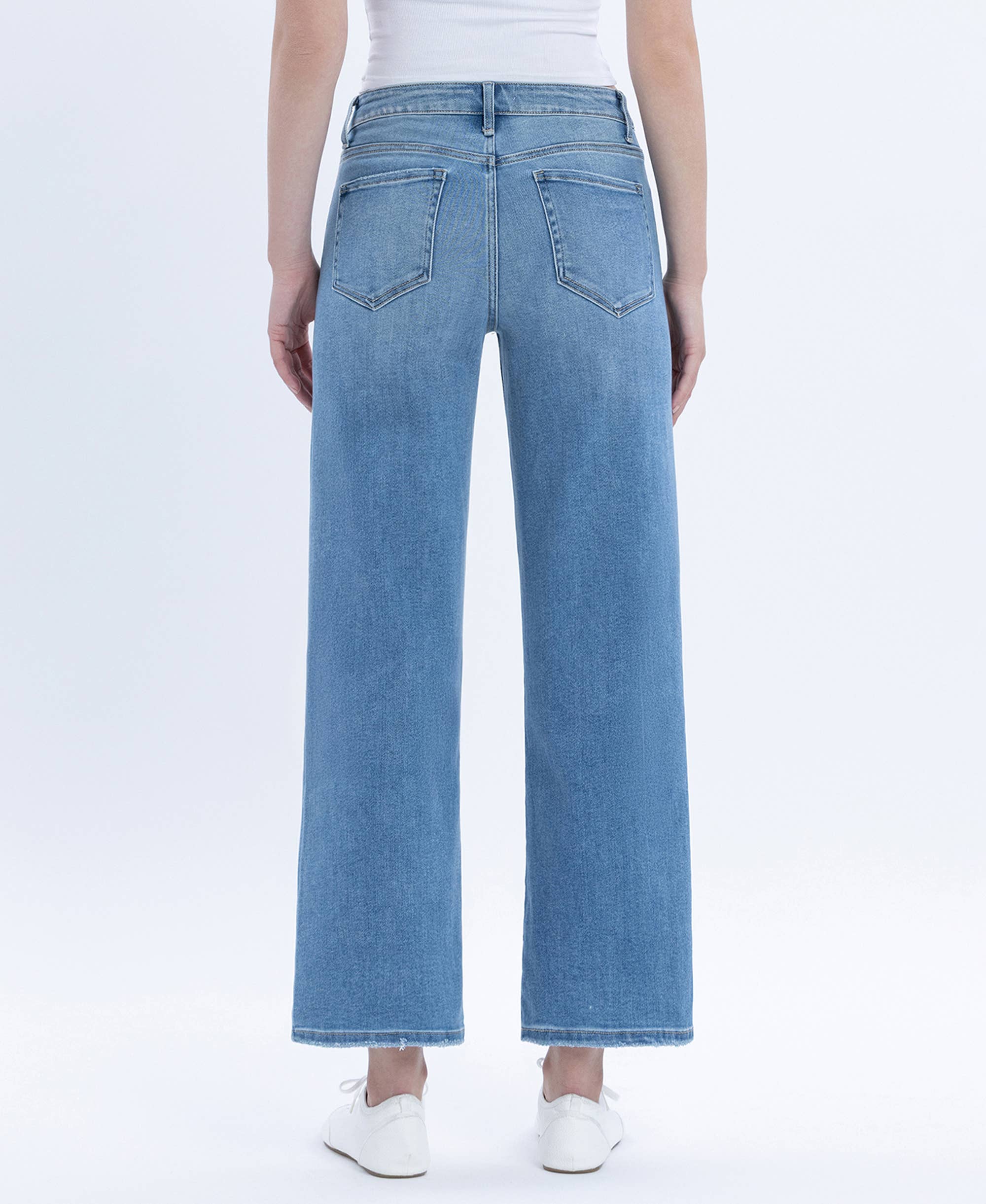 ABOUND TUMMY CONTROL HIGH RISE CROP WIDE LEG JEANS LV1359 for wholesale on Faire1