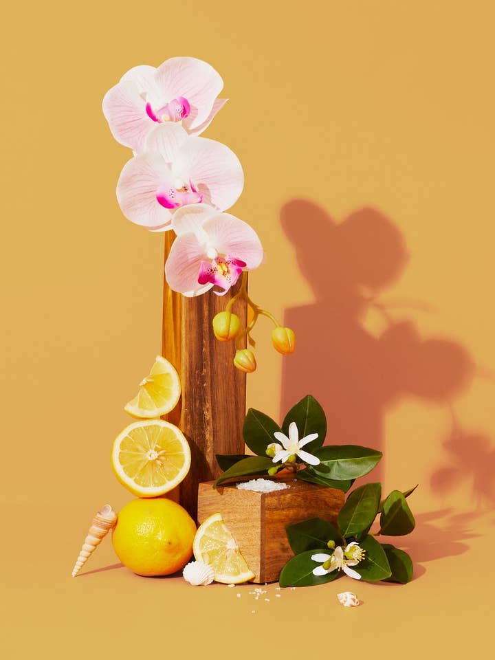 sun lotion & sea breeze™ fragrance oil for wholesale by makesy