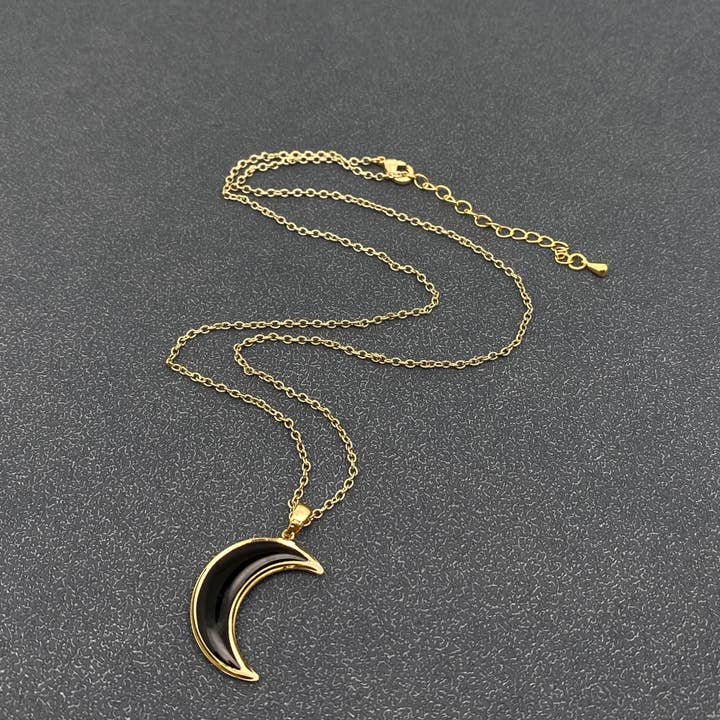 Mio Queena - Wholesale Pendant/Charm Necklace - Dried Flower Floral Black Moon Charm Necklace - PDF/MS1