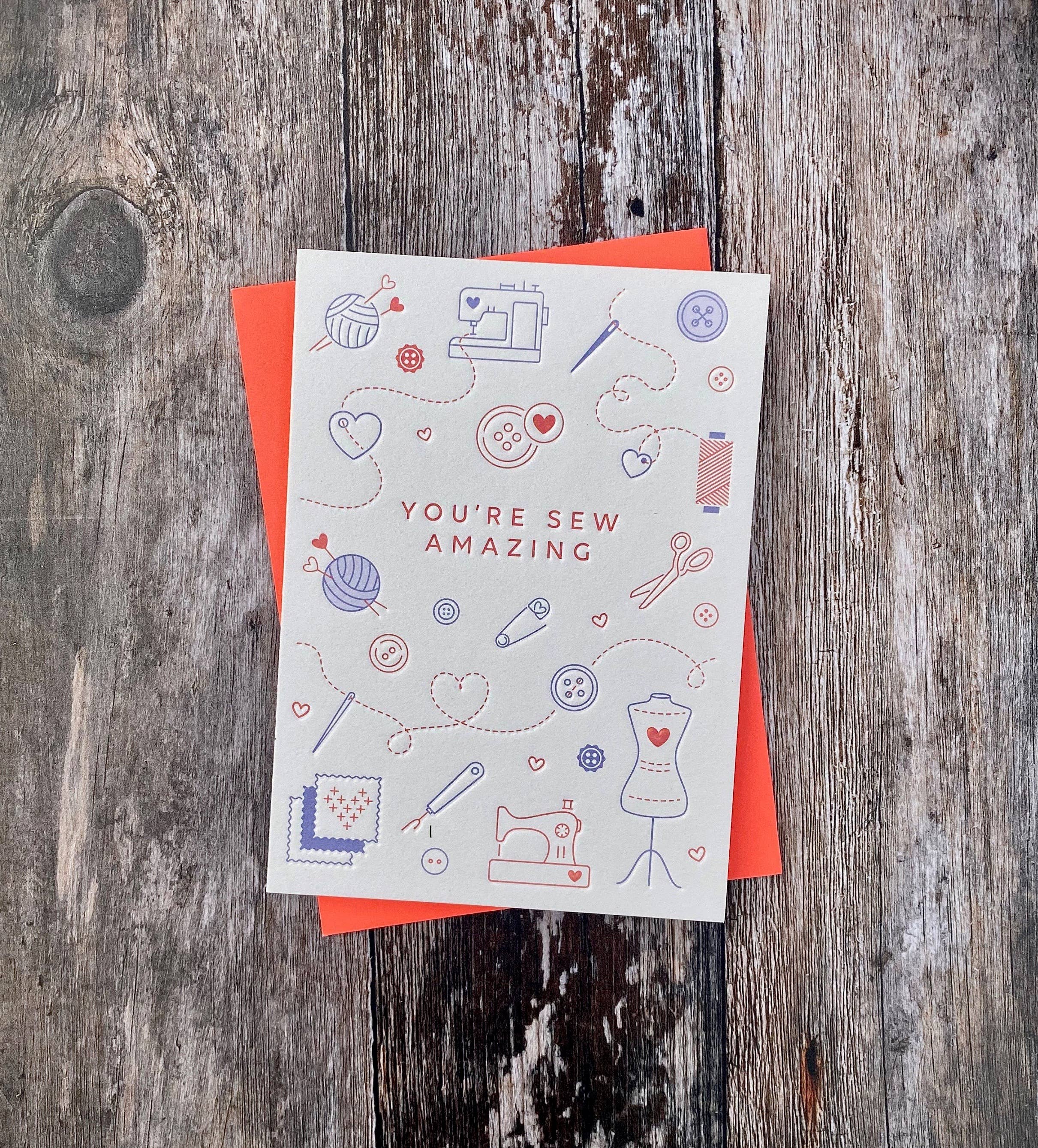 Heyyy Ltd - Vente Carte de vœux classique - Carte typographique You're Sew Amazing1