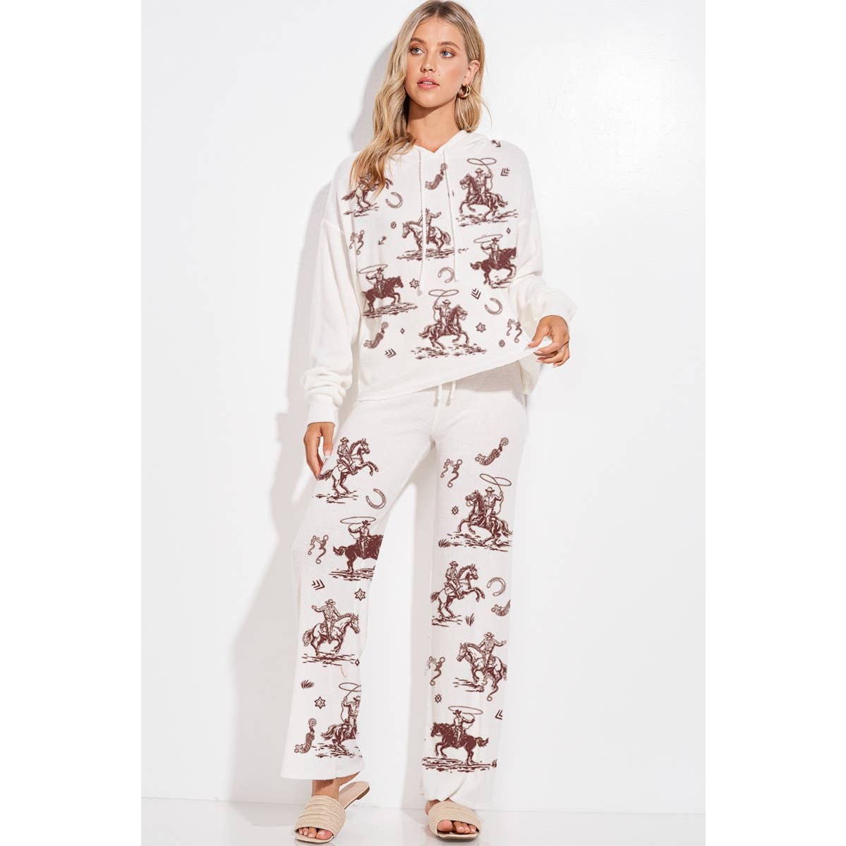 Phil Love - Venta al por mayor Conjunto de ropa cómoda - Mujer - Conjunto de ropa de salón con capucha y estampado de canalé Desert Cowgirl 14