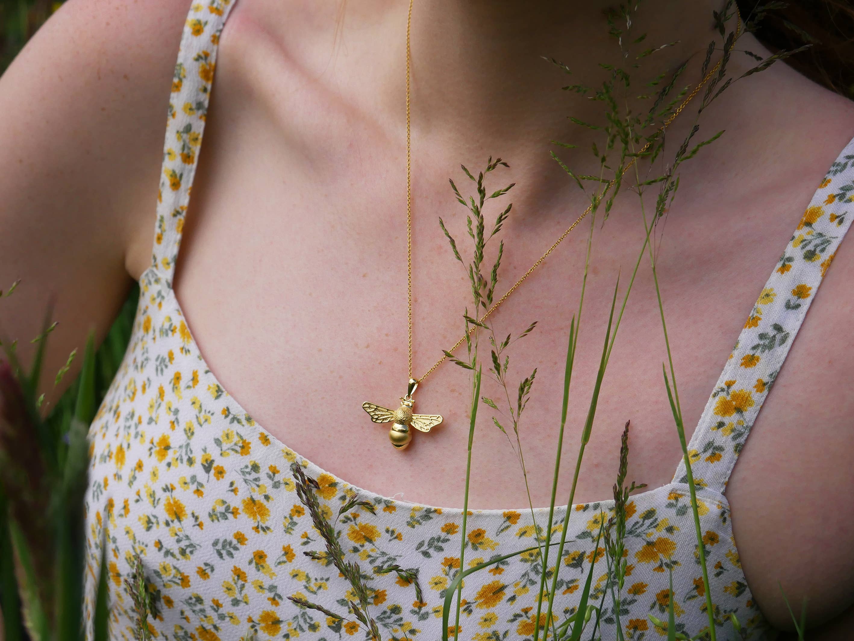 In The Heather - Wholesale Pendant/Charm Necklace - Scottish bumble bee necklace in sterling silver5