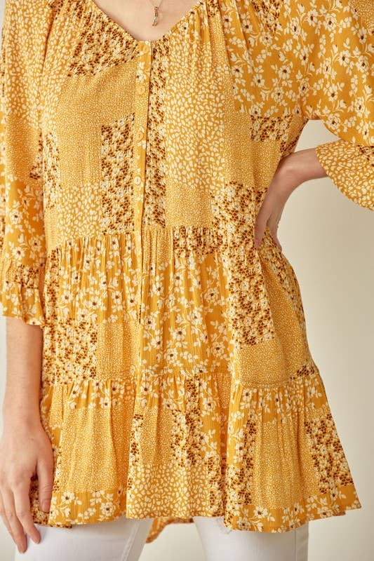 Doe and Rae – wholesale Tunic – Women’s – Button Down Tiered Tunic Top With Deep V Neck - 14255T2