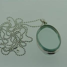 Makers & Providers - Wholesale Locket necklace - Large Oval Resin Locket On 80cm Ball Chain1
