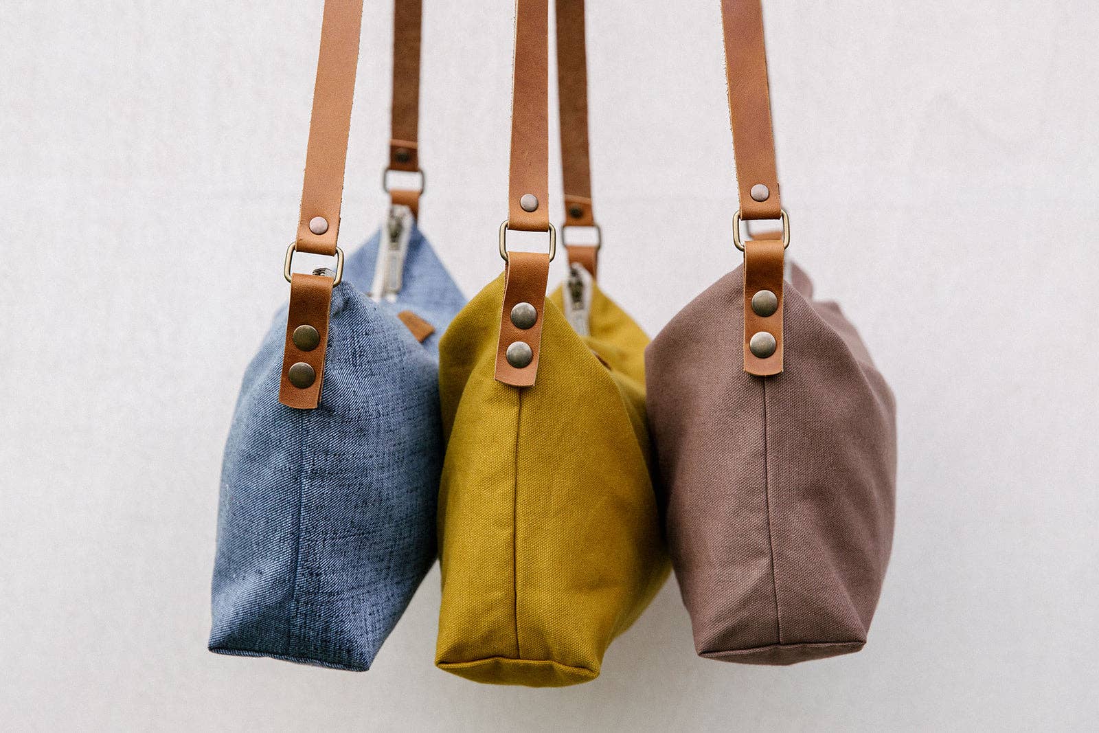 LIV THAI - Wholesale Crossbody Bag - Women's - Mustard4