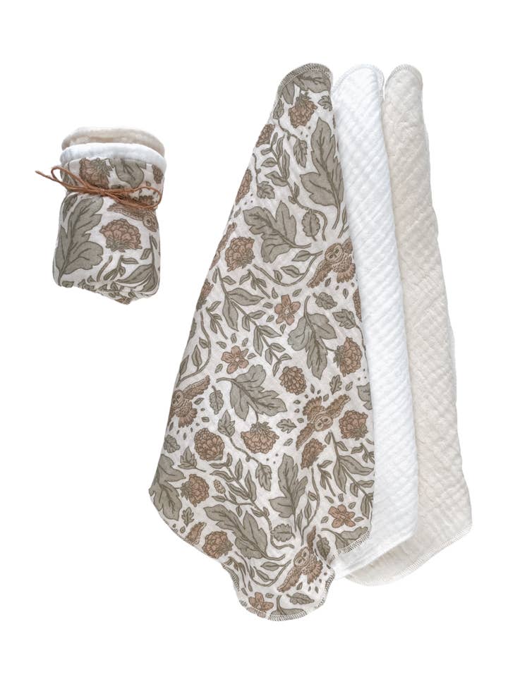 Muslin Burp cloth set / botanical owls - ecru for wholesale by PETITE EvelinaApparel