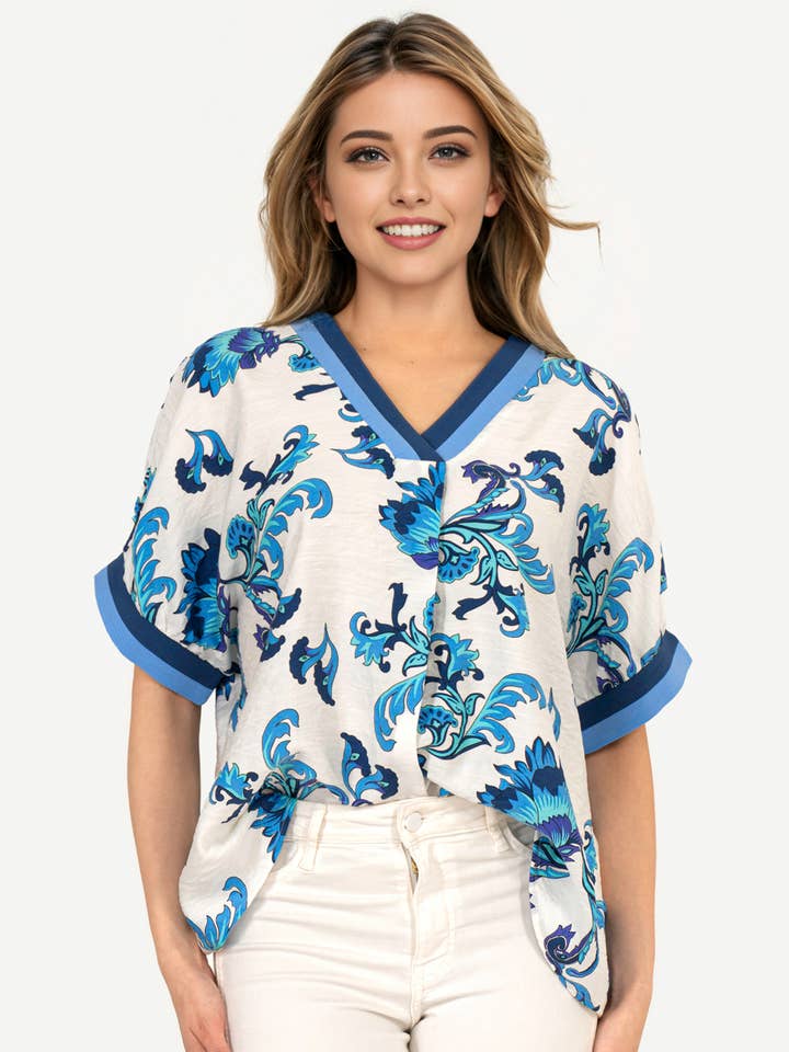 Mbd 9927 Bridget V-Neck Short Sleeve Print Top Floral Blue for wholesale by Pixi + Ivy
