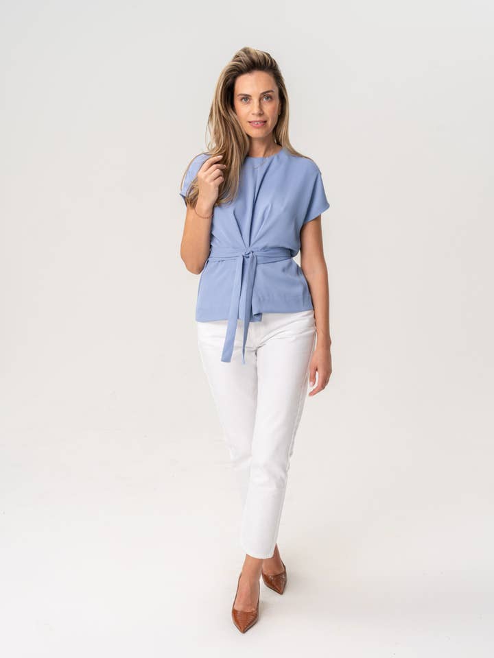 CAPSULE by Agnė Gilytė - Wholesale Jeans - Women's - Cropped jeans 'SKORPIOS' | high quality cotton27