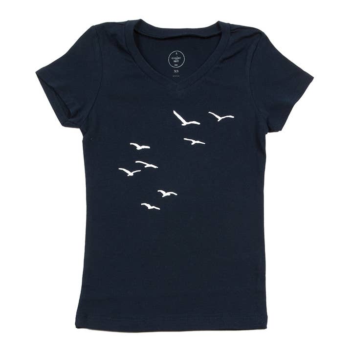 Tee-shirt mouettes pour filles pour la vente par Cinder + Salt