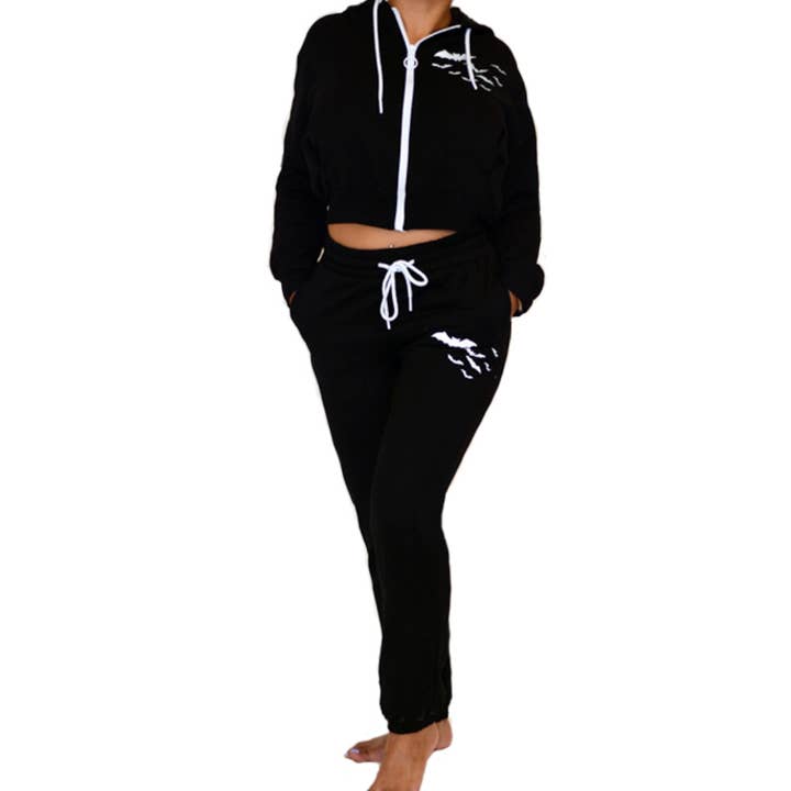 PS1335SP-BLACK WHITE | Bat Gang* | Pantalons de survêtement pour femmes pour la vente par Pinky Star