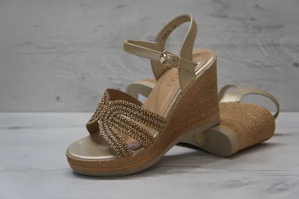 Top Staka - Wholesale Wedges - Women's - A68176Women's Summer Sparkling Wedge Cushion Platform Sandal1