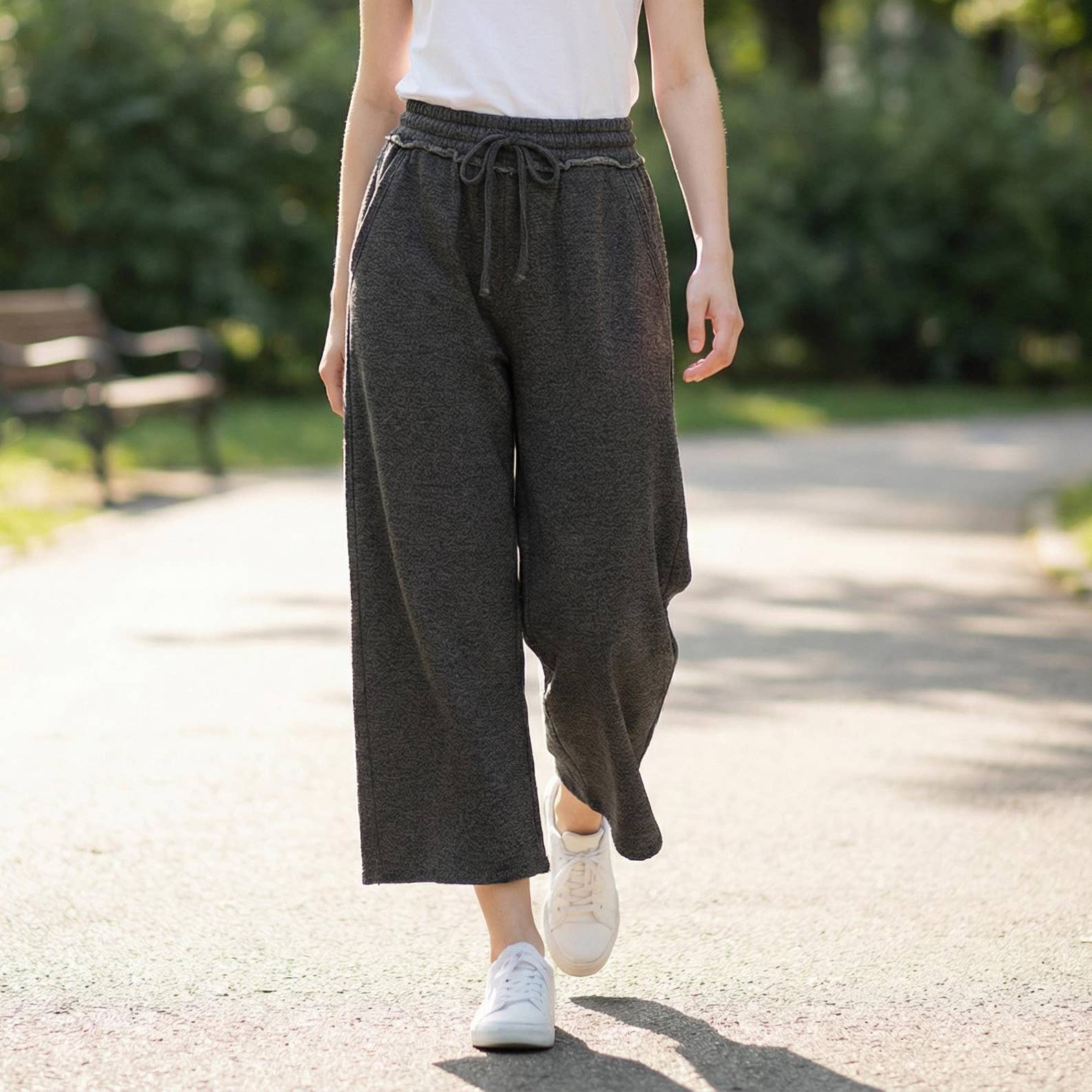 42POPS - Vente Pantalon – femme - .Pantalon Palazzo en Molleton Effet Délavé à l'Acide39