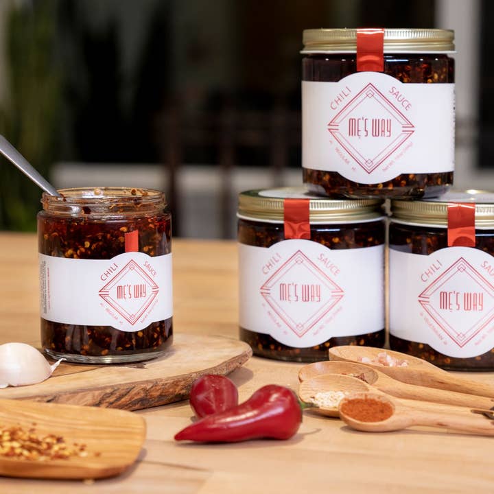 Me's Way LLC - Wholesale Sauce - MẸ’S WAY CHILI SAUCE – VEGETARIAN-8oz3