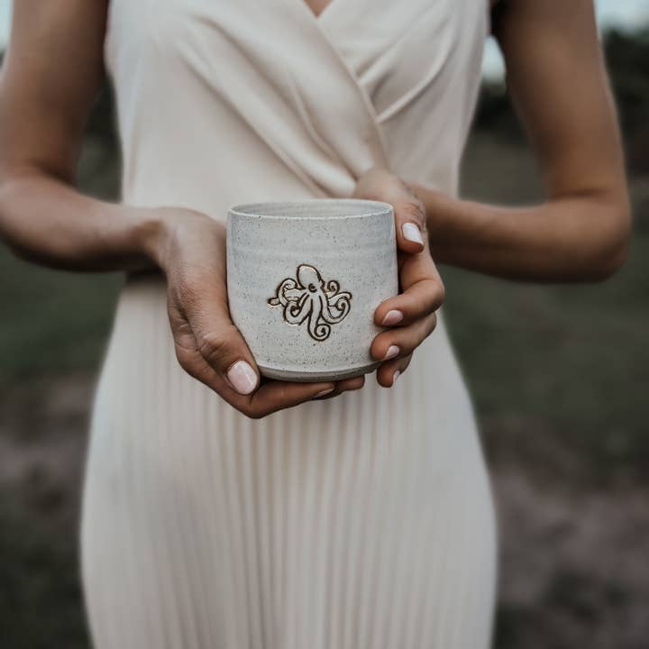 Wolf and Clay Pty Ltd – wholesale Coffee mug – Octopus - Ceramic Mug 1