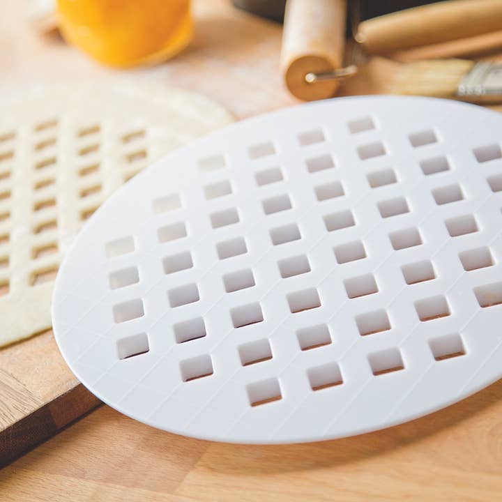 Fox Run Brands – Engroshandel Køkkenredskab – Fox Run Lattice Pie Topskærer, 9.75" x 9.75"