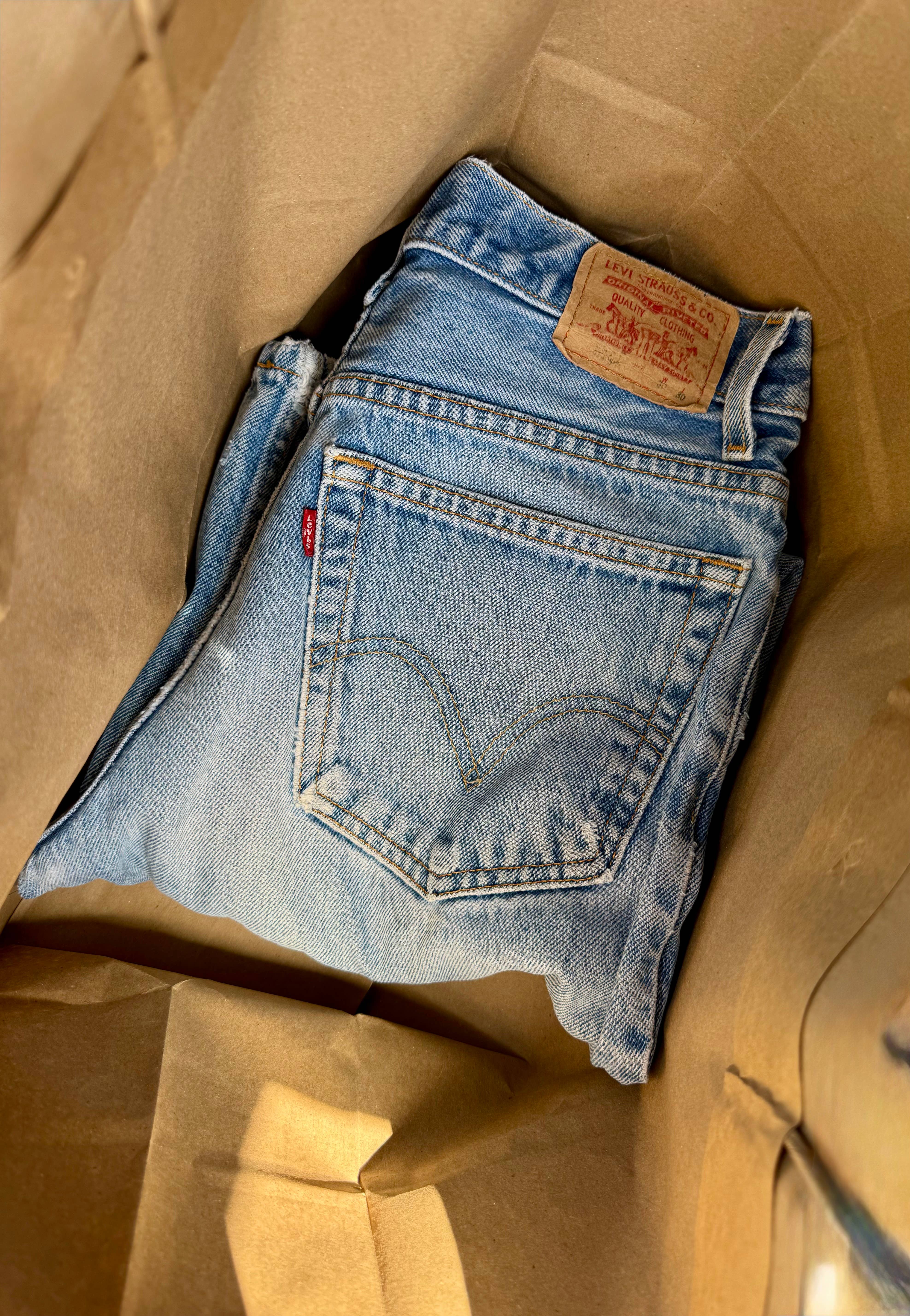 Also, Freedom - Vente Jean – femme - Jeans Levi's Vintage 501, 505, 550, 517+1