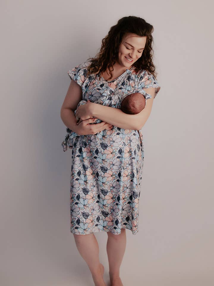 Three Little Tots - Wholesale Dress - Maternity - Flower Bloom Labor and Delivery/ Nursing Gown