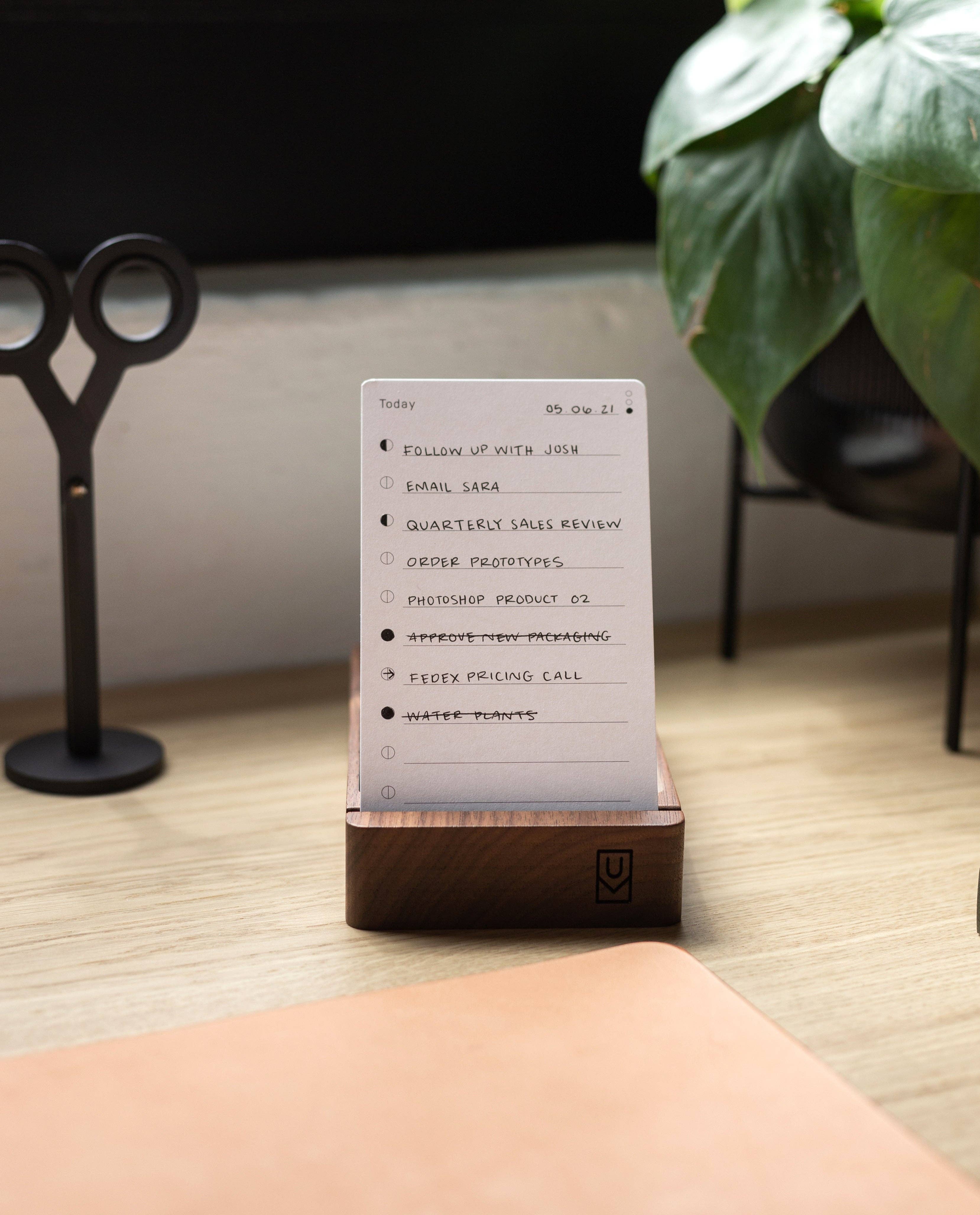 UGMONK - Vendita all'ingrosso Set di cartoleria/cancelleria - Analog Starter Kit con base in noce32