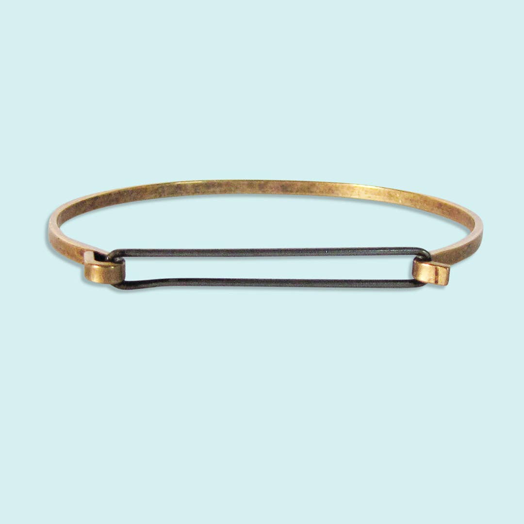 Ornamental Things - Wholesale Bangle Bracelet - Steel Swing Top Bracelet0