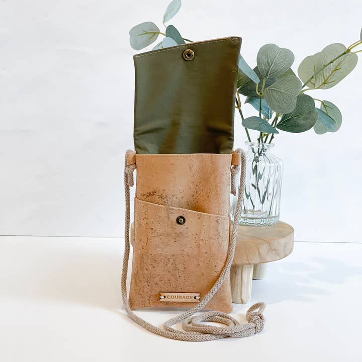 Carry Courage - Wholesale Phone Wallet - Women's - DAYDREAMER phone sling | NATURAL