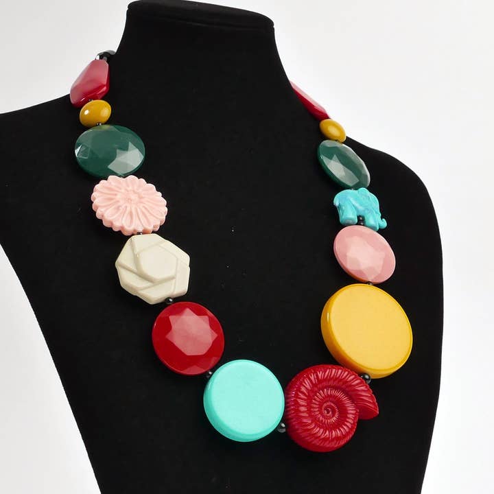 Agrifoglio per la vendita all'ingrosso da parte di Michaela Malin