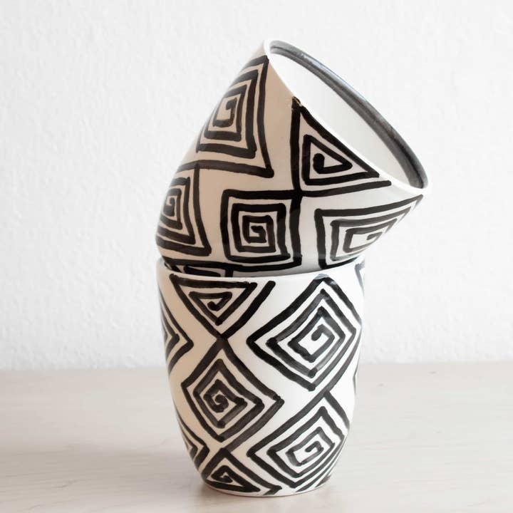 Tasse SPIRAL (150 ml) - 9 cm Ø x 11 cm für den Großhandel von Dari Design
