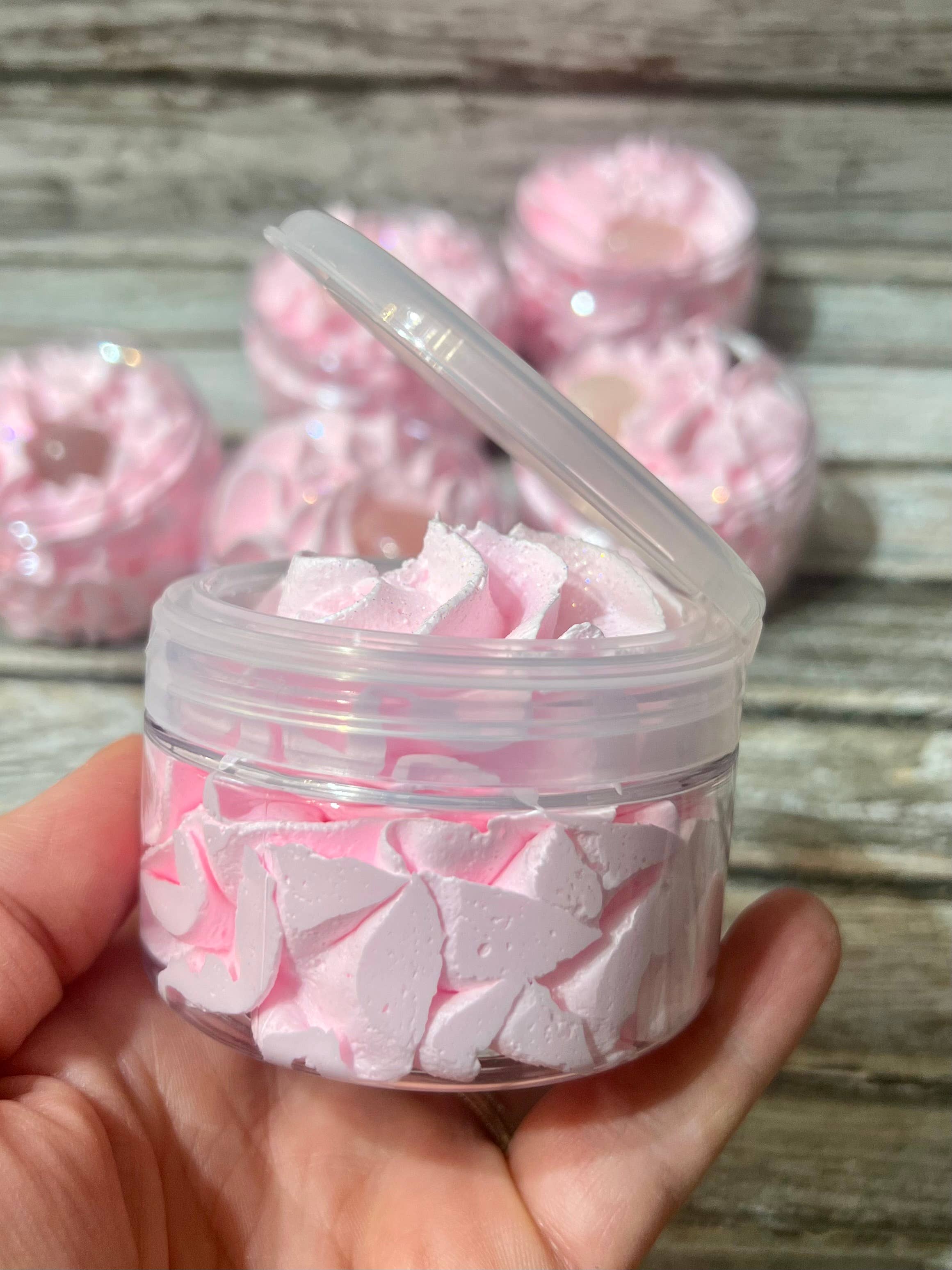 Southern Fleek Bath LLC - Vente Savons fouettés - Savon fouetté au miel épicé au quartz rose0