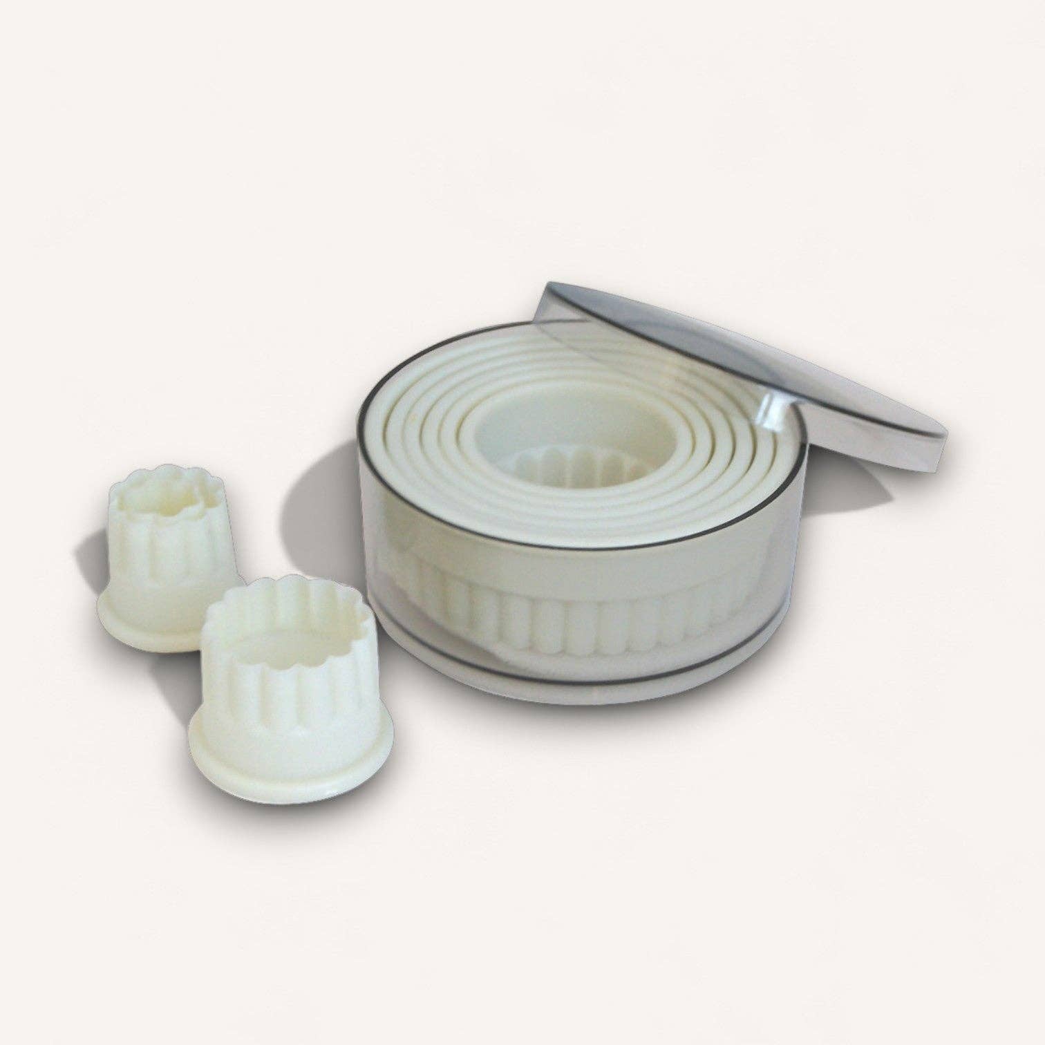 La Brigade de Buyer - Wholesale Cookie Cutter - Round Fluted Cutters0