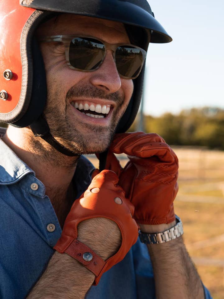 TERRE DE SIENNE | Classic Premium pour la vente par Revel X Milano