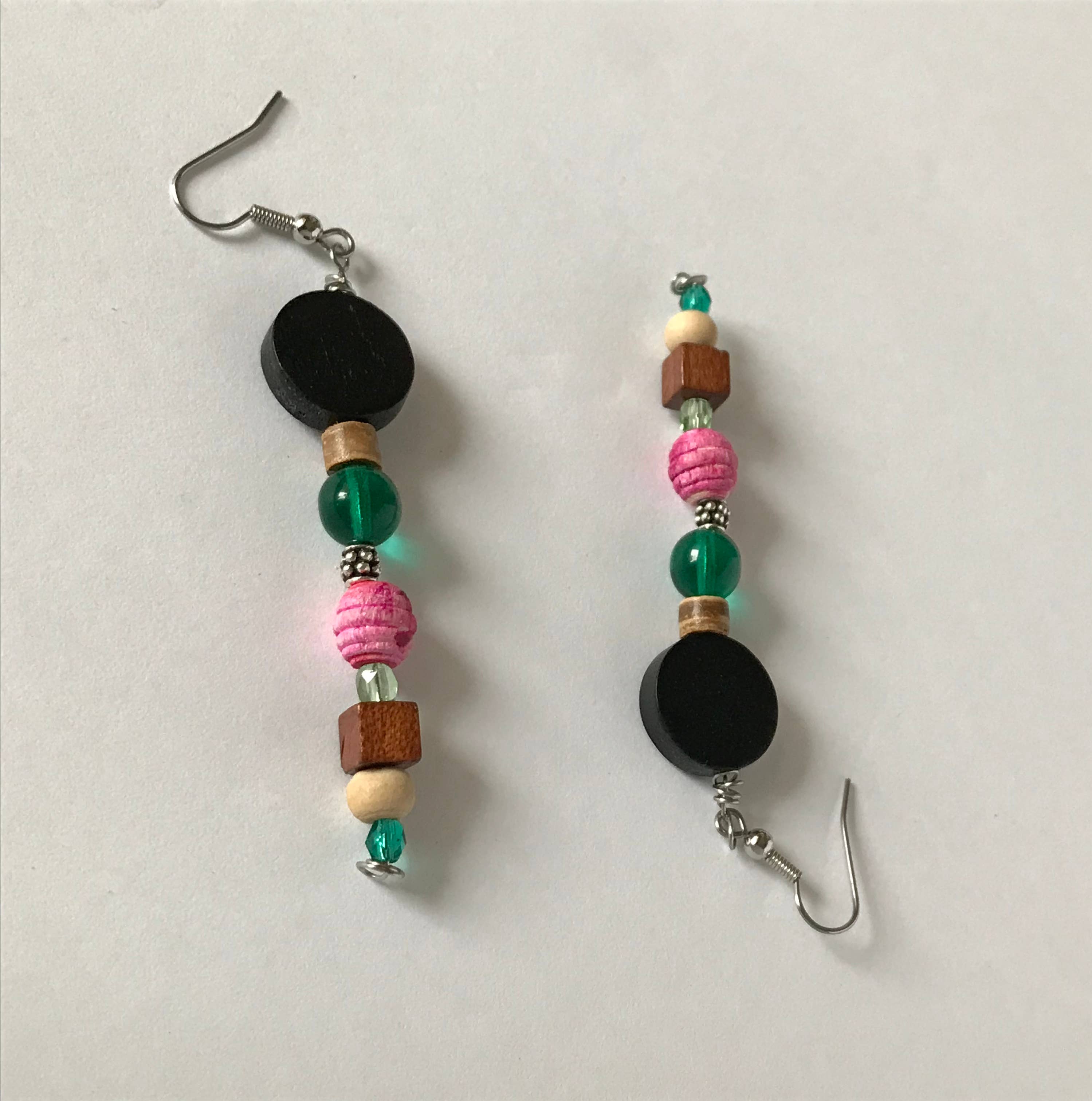 Mary Lindseth Art - Wholesale Dangle Earrings - “Ava” emerald green glass+ magenta bead earrings1
