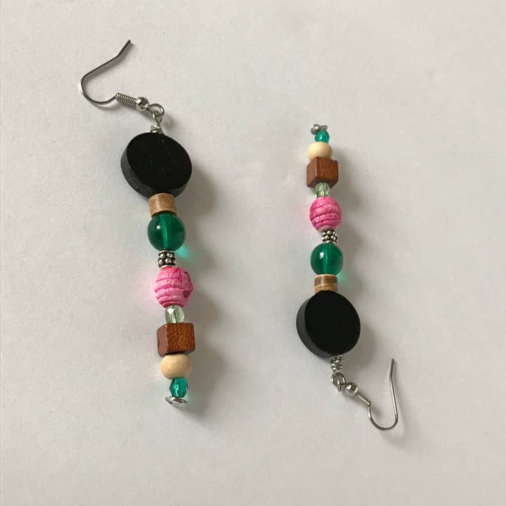 Mary Lindseth Art - Wholesale Dangle Earrings - “Ava” emerald green glass+ magenta bead earrings1