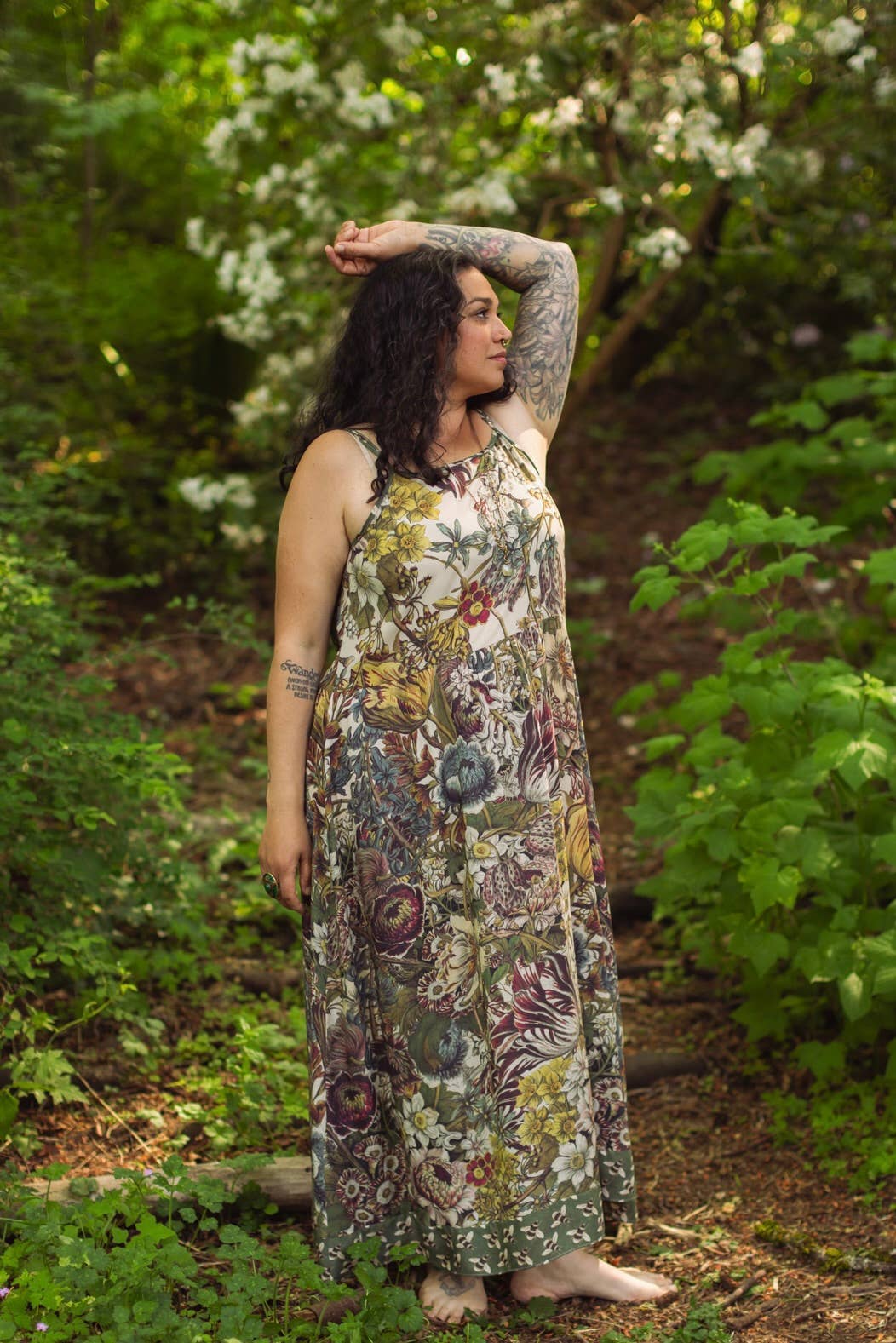 Market of Stars (USA) - Wholesale Dress - Women's - Love Grows Wild Bohéme Long Maxi Slip Dress w/ Bees Floral14