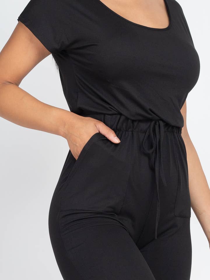 CAPELLA APPAREL – Großhandel Jumpsuit – Damen – Jumpsuit mit zwei Wege-Schultern und Kordelzug31