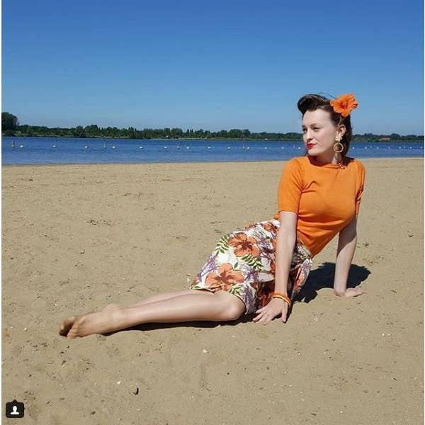 Mak – Engroshandel Strikket top - Dame – Halv-ærmet Crewneck Letvægts blød pullover Tee MK3664Y25