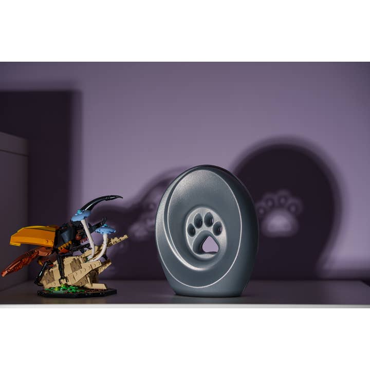 Pulvis Art Urns - Wholesale Pet Urn/Keepsake Box - Legacy Paw Cremation Urn - Silver | Pet Urn 5