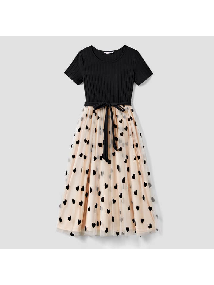 Abricot Robes noires en maille à motif cœur épissé pour maman et moi en vente sur Faire2