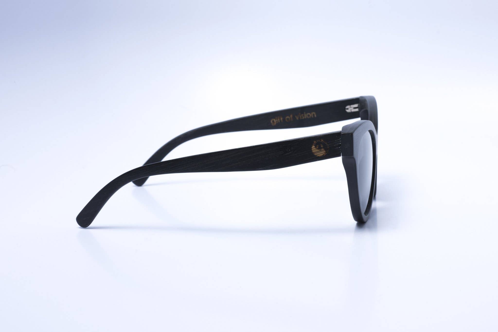 WearPanda - Wholesale Sunglasses - Unisex - Valencia Bamboo Sunglasses30