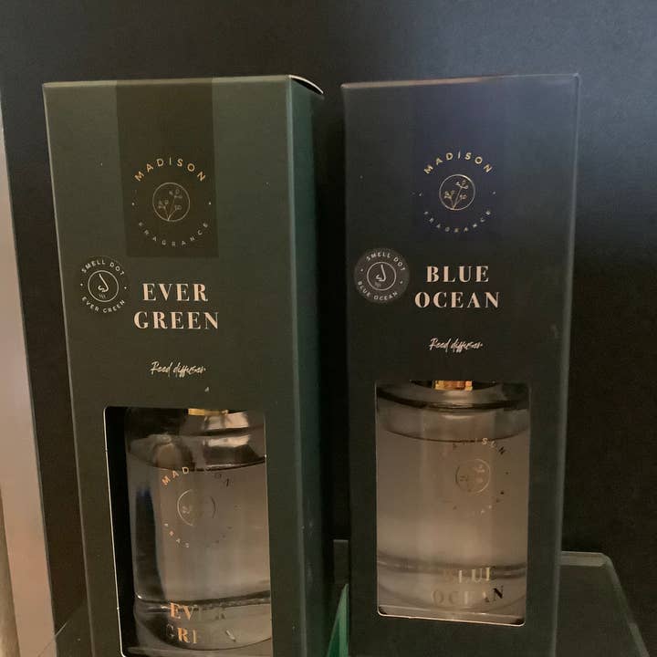 Cerei - Wholesale Reed Diffuser - Deluxe Room Fragrance